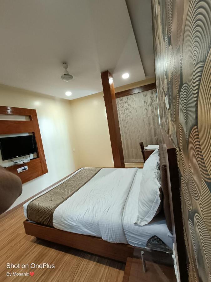 Hotel A Suites Βομβάη Εξωτερικό φωτογραφία