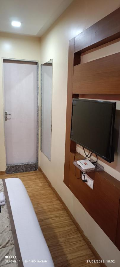 Hotel A Suites Βομβάη Εξωτερικό φωτογραφία