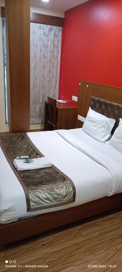 Hotel A Suites Βομβάη Εξωτερικό φωτογραφία